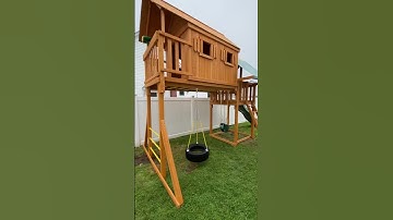 Fantasy Treehouse, without swing beam in small yard.