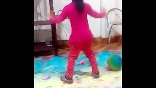 Mi Dayrita Bailando El Toto 4 Años