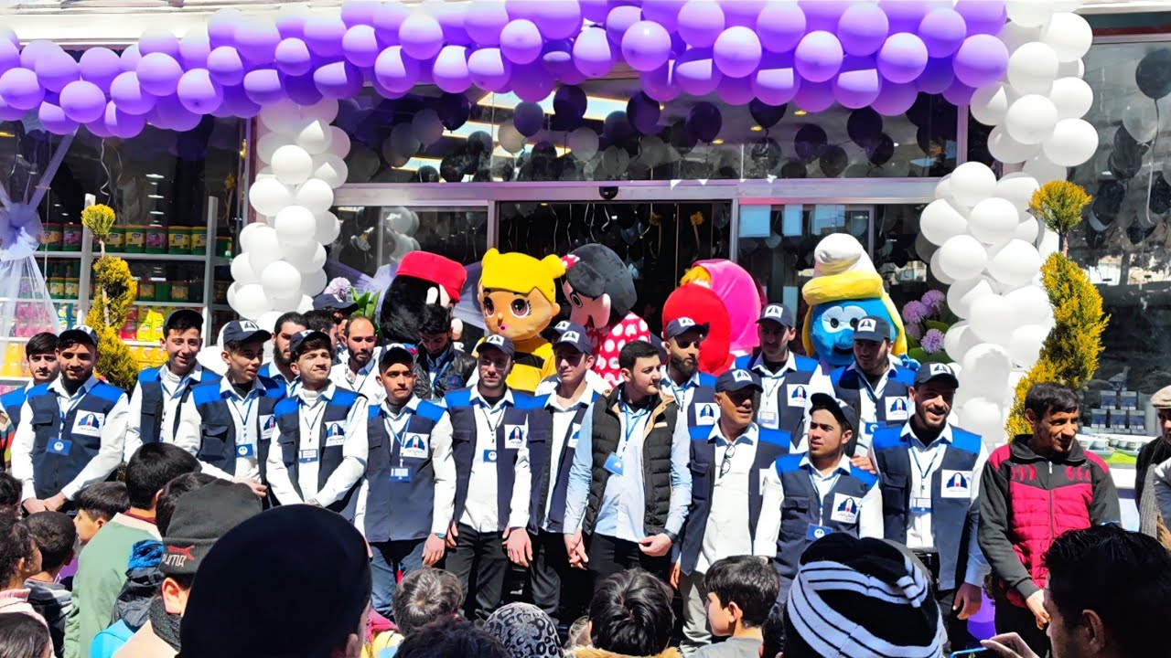 مجمع تجاري من إحدى إنجازاتنا .. نبارك لأهالي سلقين العز افتتاح ستي مول سلقين 2022 بسمتكم تسعدنا ❣️