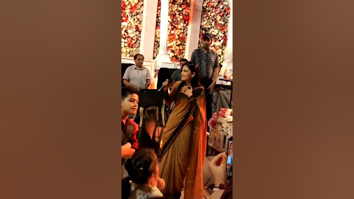 iqra kanwal live singing at Wedding 😍#sistrology #iqrakanwal #areeb #iqreeb #wedding #subscribe