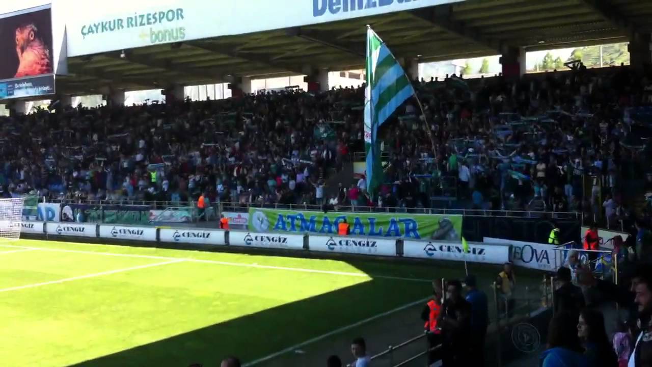 Rizespor-Ankaragücü maç öncesi tribün show