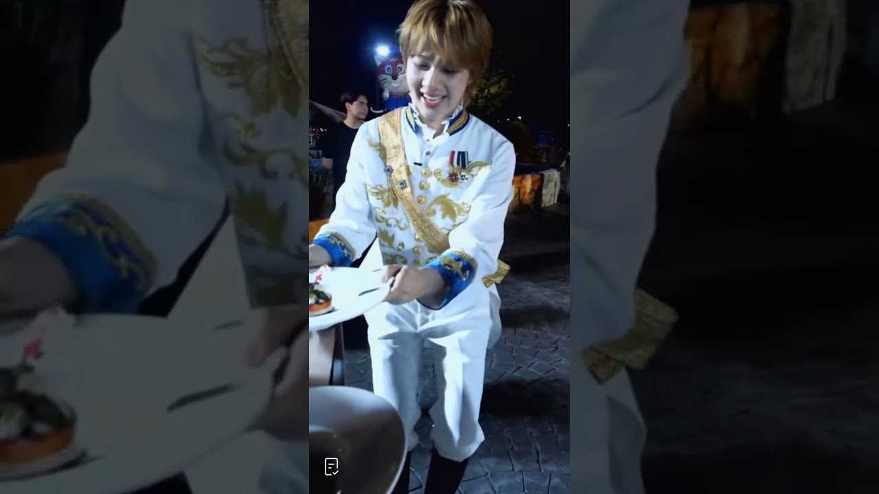 เถ้าแก่น้อย live with zeenunew #ZNNHappyMoment5 #zeenunew