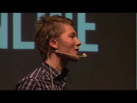 Unishared - L'education par tous: Clement Delangue at TEDxDunkerque