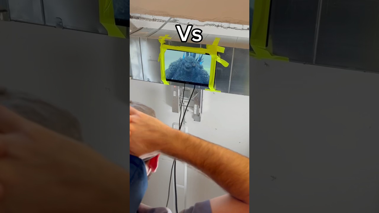 Worlds smallest 4K headset 😎 Visor.com 