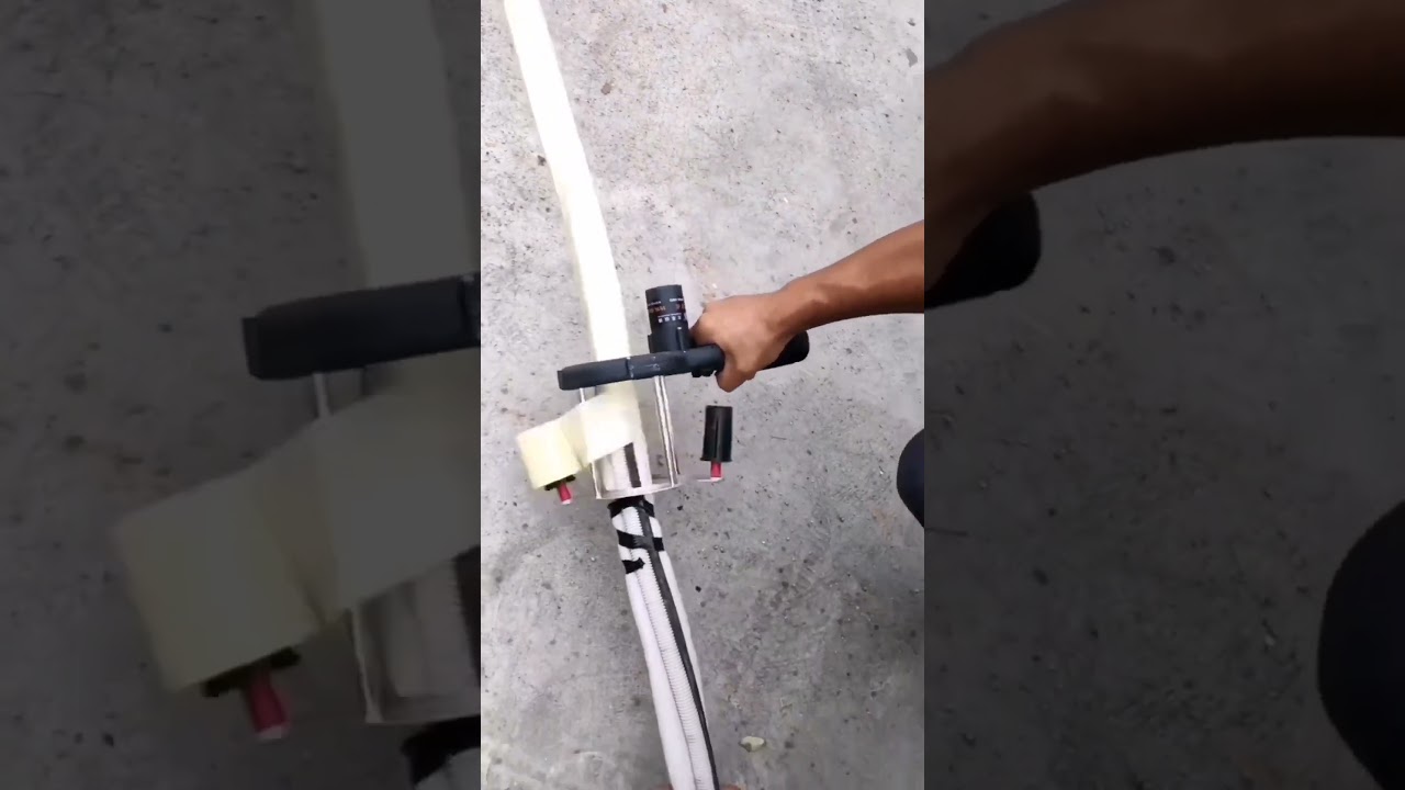 Ac pipe taping   😱🪛🔧⚡👨‍🔧 
