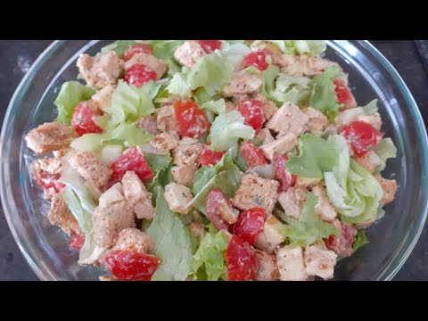 Salada fria de frango