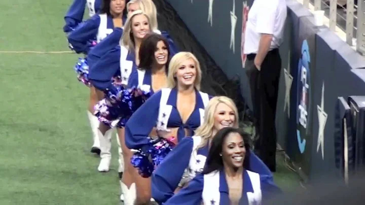 Dallas Cowboys Cheerleaders - 10-31-10 Trisha's Gr...