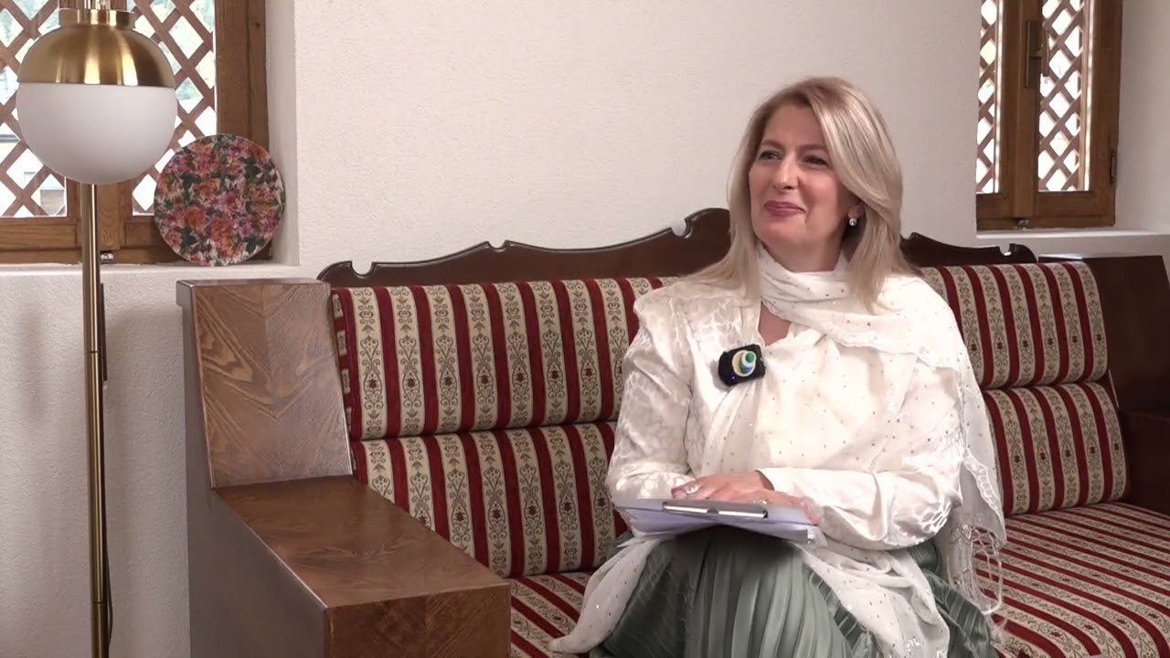 Efendija Samir Fejzić : Zašto su ljudi danas otuđeni , usamljeni I izgubljeni 🌙