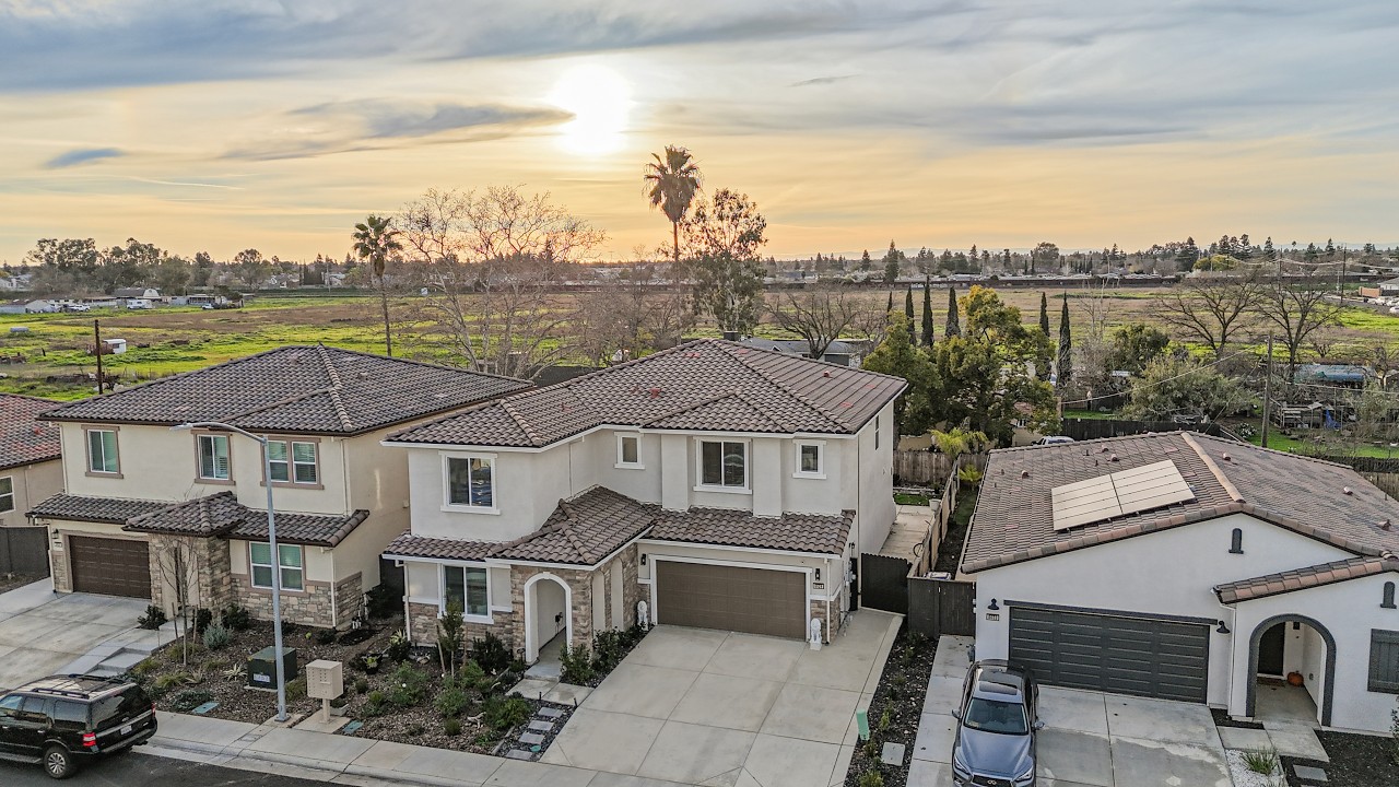 Just Listed in Bradshaw Area | 5 Bedroom Home Near Gurudwara Sahib | Sacramento Real Estate Tour
