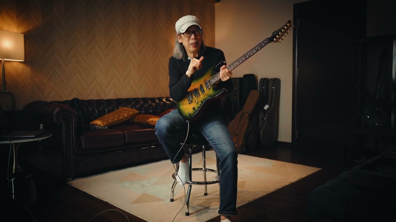 Official Launch Video of the Shűe JonKoh Signature Guitar. 