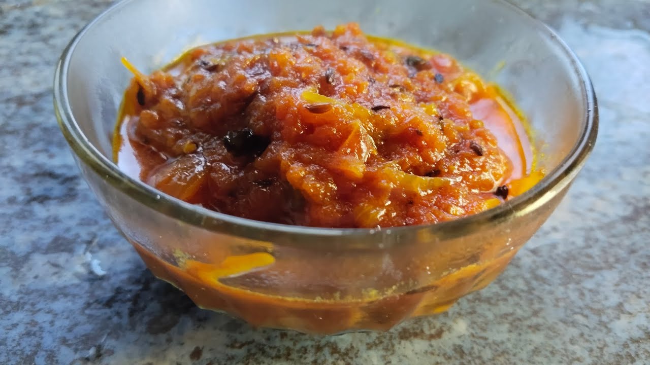 टमाटर की चटनी बिल्कुल आसान तरीके से  जब कुछ खाने का मन ना हो तो ये जरूर try करे 🫰#easyrecipes #food 