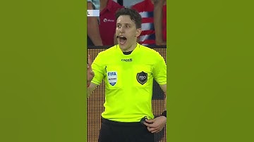 Crowd celebrated a little too early there 🥴