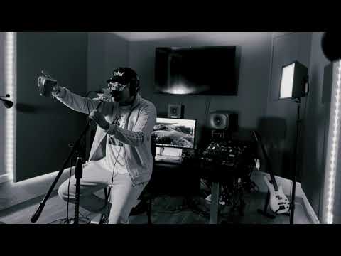 Watch J Luminari - Mereces ( Live Session ) on YouTube Watch J Luminari - Mereces ( Live Session ) on YouTube