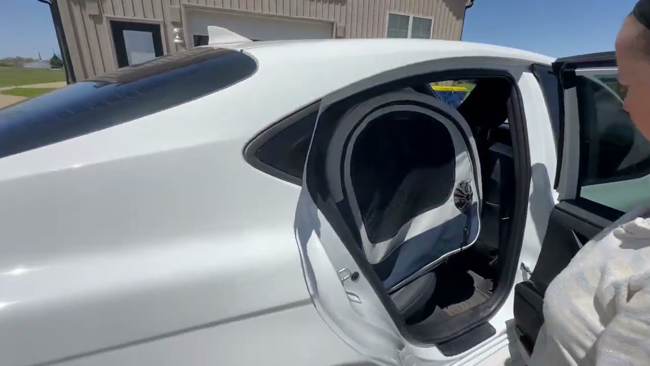 PetSafe Portable Pet Crate for Car, Aluminum Frame Dog Crate, Folds Down for Storage, How install &