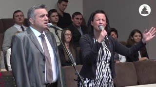 Video voorbeeld van "Sergiu & Ligia Nichescu - Astazi cred ca Dumnezeu & Da, eu ma bucur"