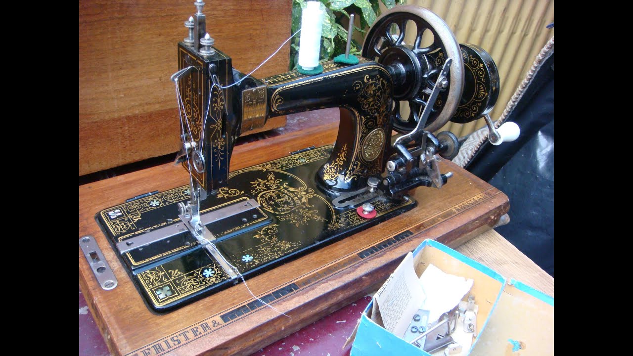 Old Vintage Antique Hand Crank Frister & Rossmann r Sewing Machine See