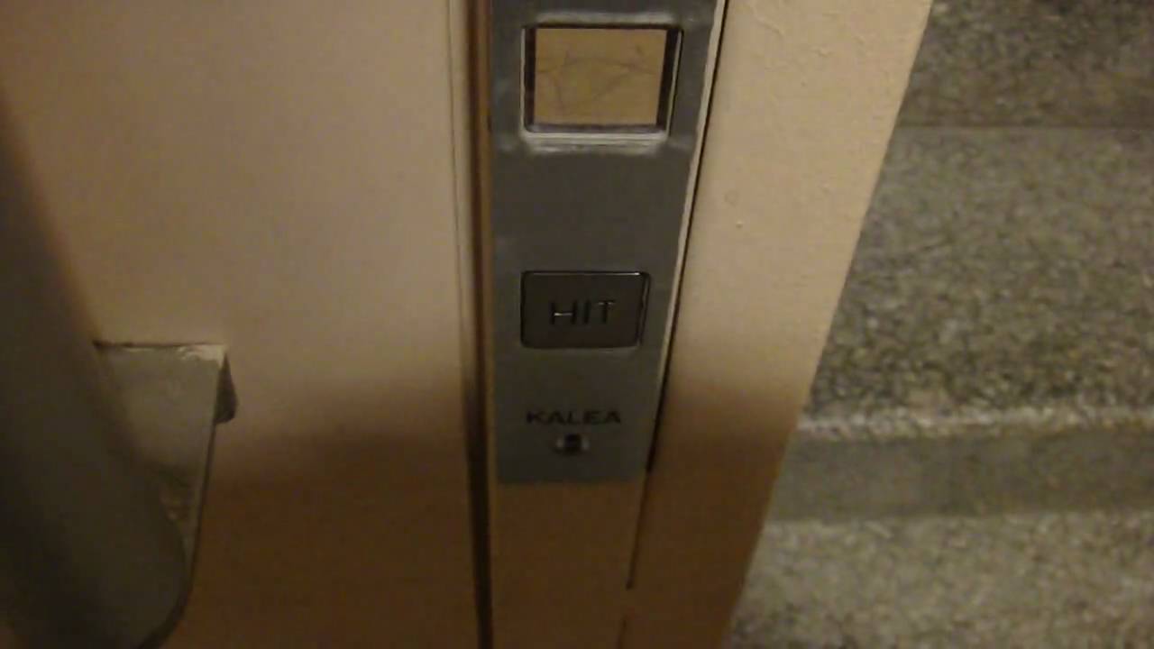 KALEA Roped Hydraulic elevator at Åsbäcksgatan 32A...