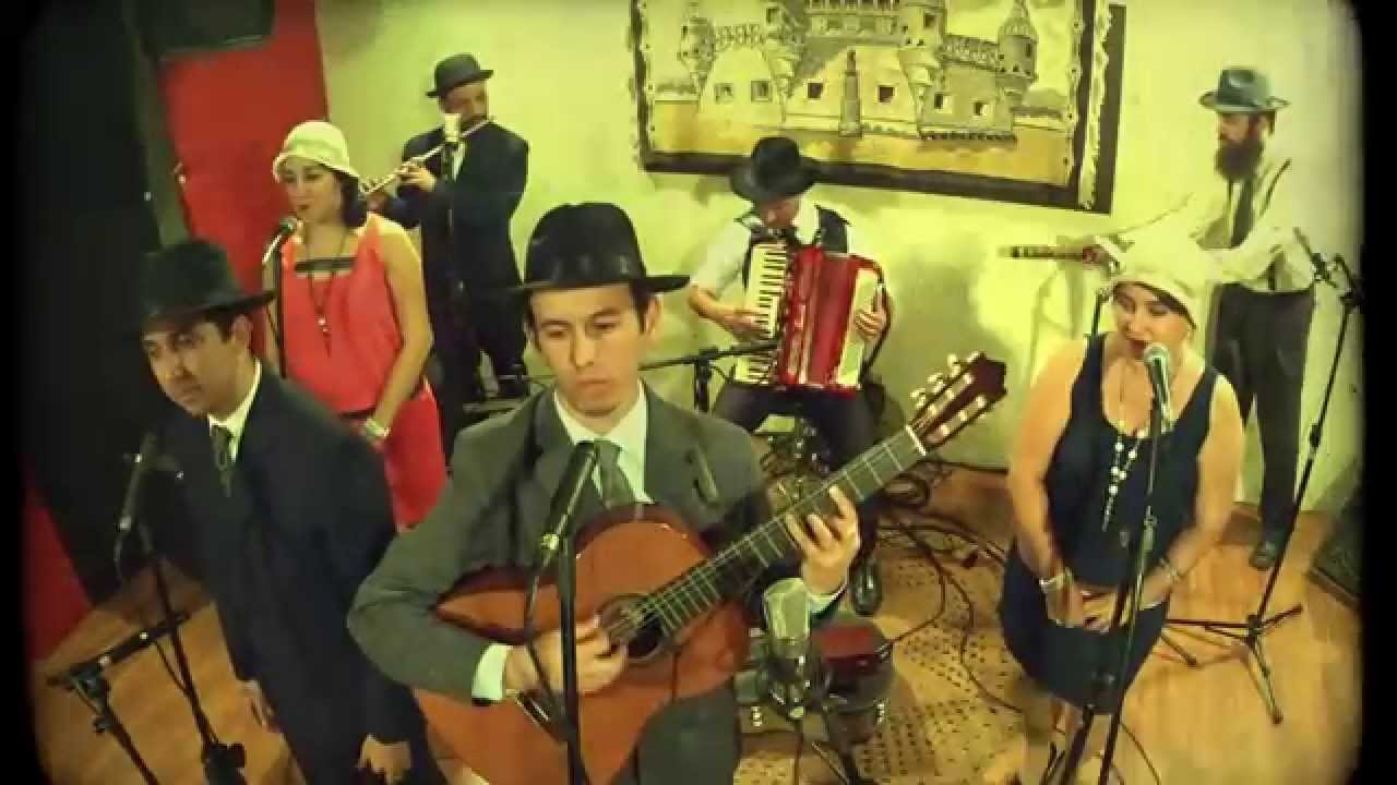Clipe Oficial Pra Sonhar Marcelo Jeneci