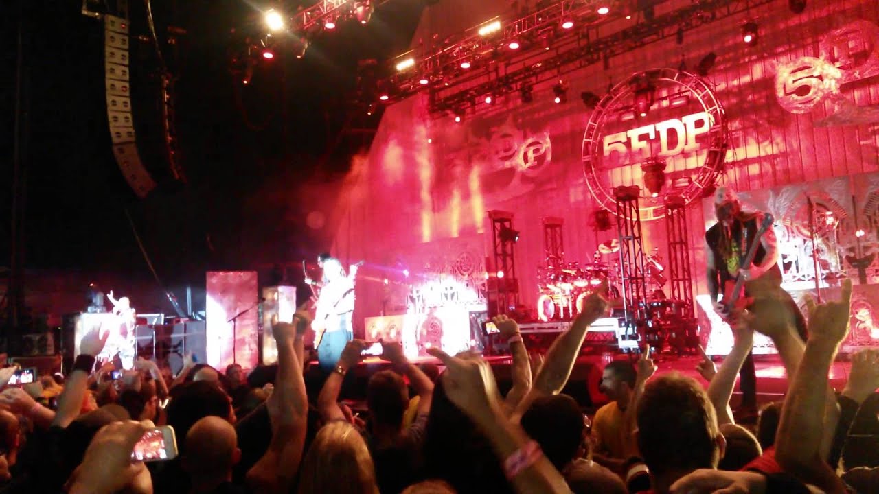 five finger death punch - the bleeding five finger death punch - the bleeding