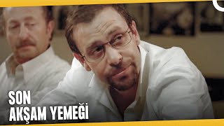 Bir Devrin Sonu Geldi Siyah Beyaz