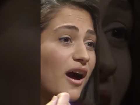 وين الملايين جوليا بطرس    