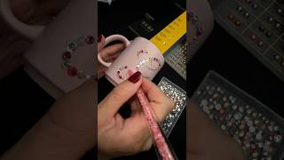 😍DIY Sparkle up #rhinestones #diymugs #diygifts #diytutorials #glue #craftshow