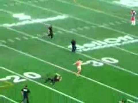 Watch more funny at funmv.com They really know streaking up in Canada, hitting the field with a well-timed multi-streaker attack.