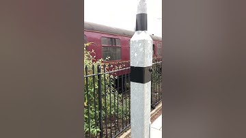 Class 47 47746 wcr passes aml with a 4 tone horn