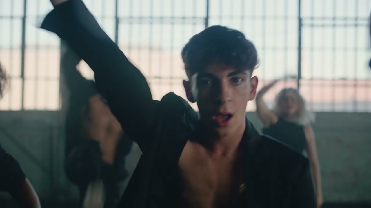 Leon Hesby - Say to me (Official Video)