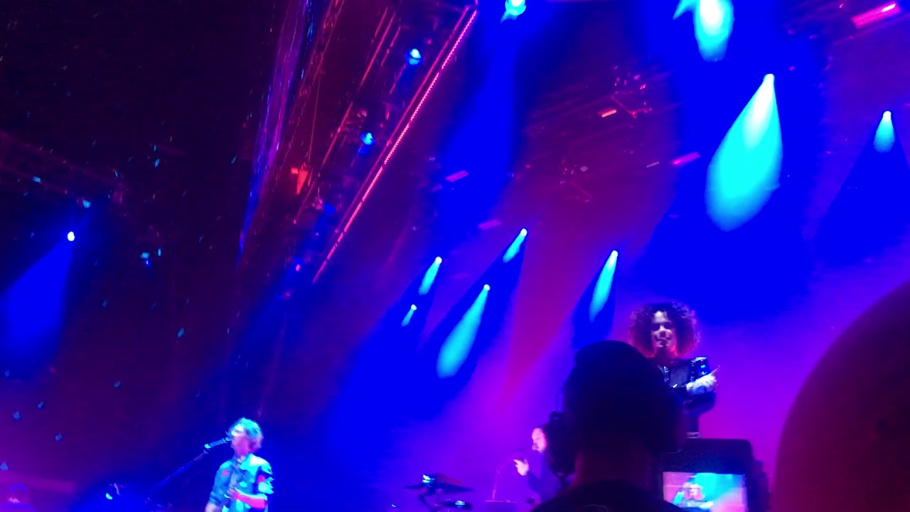 Arcade Fire - “Sprawl II” @ Toronto, July 2018