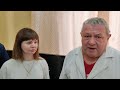 Хірург Любомир Валіхновський та травматолог-ортопед Іван Савка, дякують волонтерам за допомогу.