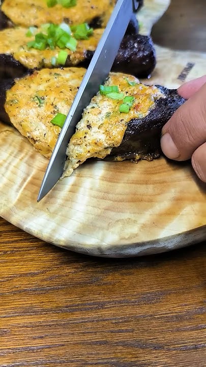ДОМАШНИЕ КОЛБАСКИ С СЫРОМ В ДРОВЯНОЙ ПЕЧИ | Суровая кухня от Лесных ...