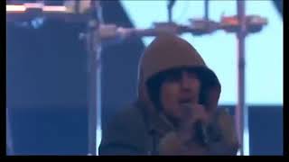 Bring me the horizon- happy song live