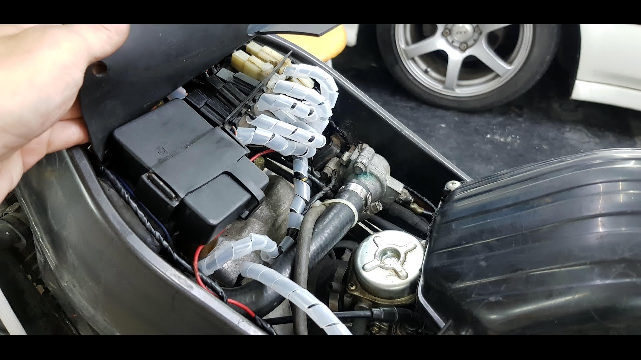 本田cbr150r入手後進行diy基本要項檢點與出及修繕整備 車內各項電系線組重新包覆防水與絕緣1 Youtube