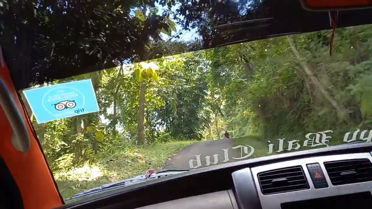 Drive Suzuki Apv on narrow road,  curam dan menanjak 90 derajat