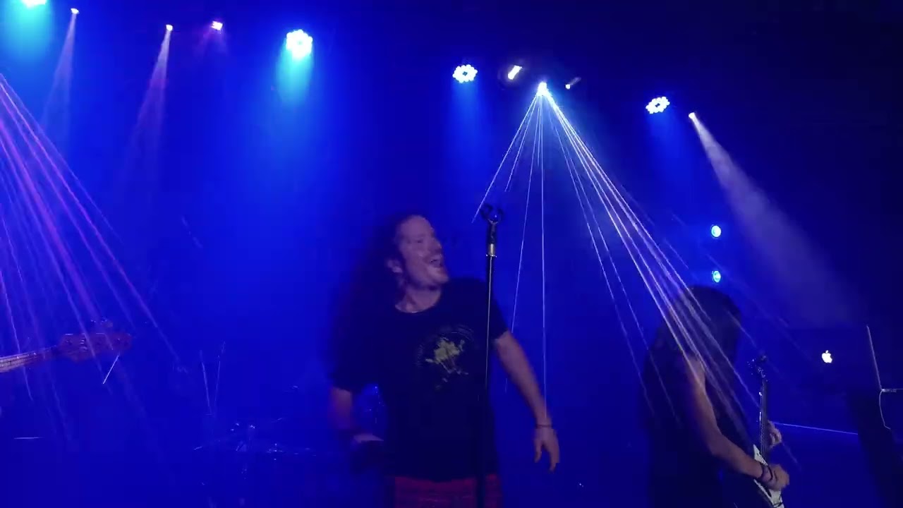 Market Square Heroes (Marillion) - Mr. Punch