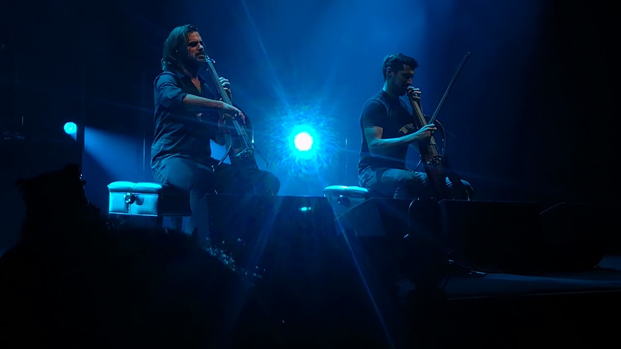 2CELLOS Despacito at Budokan - YouTube