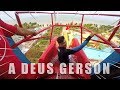 UM DIA NO PARQUE AQUÁTICO