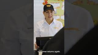 A Day in the Life at Whataburger -  La Reina del Registro