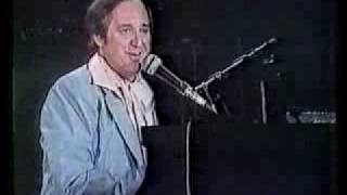 Laughter In The Rain - NEIL SEDAKA Live in Los Angeles chords