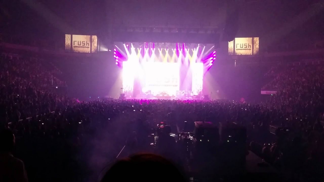 Rush R40 Key Arena, Seattle 20150719 - Roll The Bones - YouTube
