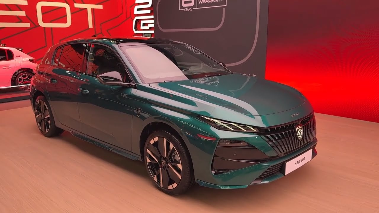 New Peugeot 308 Facelift (2026) – No More Fangs! New Look & More Range | Walkaround