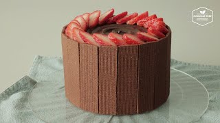 Strawberry Chocolate Cake Recipe | Chocolate Cookie Cake