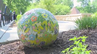 Kansas City artists with disabilities shine in garden spheres