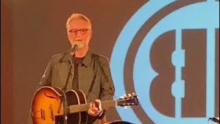 Billy Bragg tribute to Andy Rourke ‘Jeanne’
