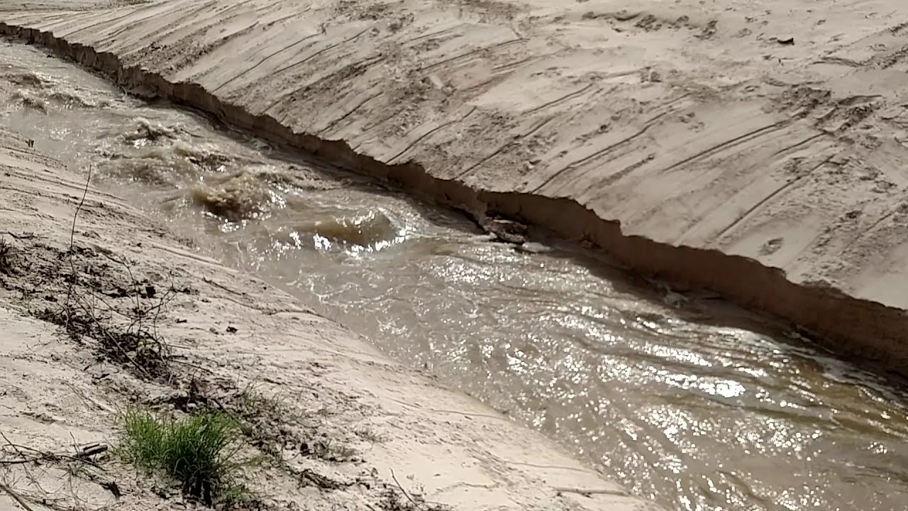 Positive drainage two - standing waves