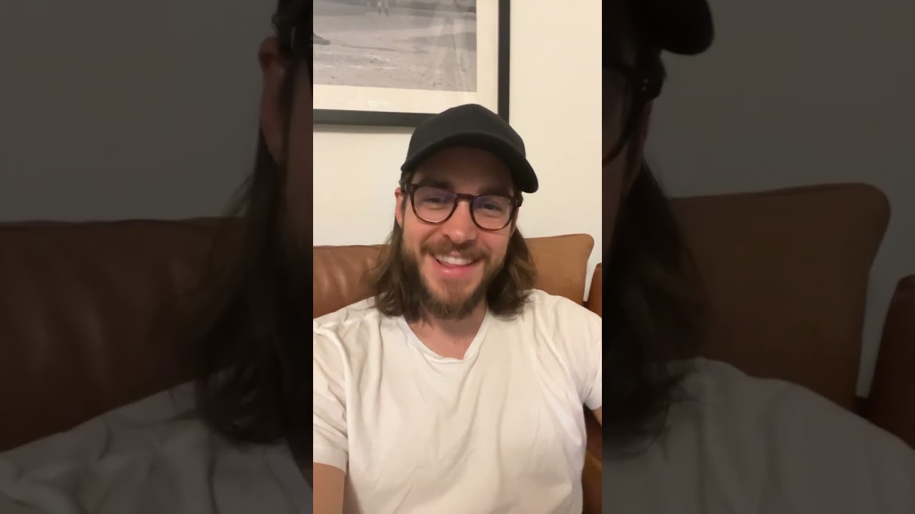 Supergirl Star Chris Wood answers a fan’s cameo