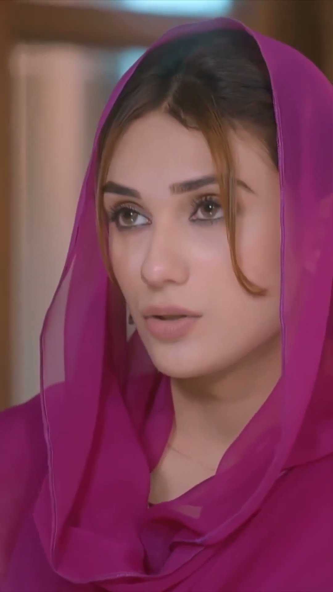Kitne Nakhray Hain Is Larki Ke #Naqaab #HumayounAshraf #Shorts