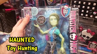 Toy Hunting FOUND NEW Haunted Monster High Dolls at Toys R Us