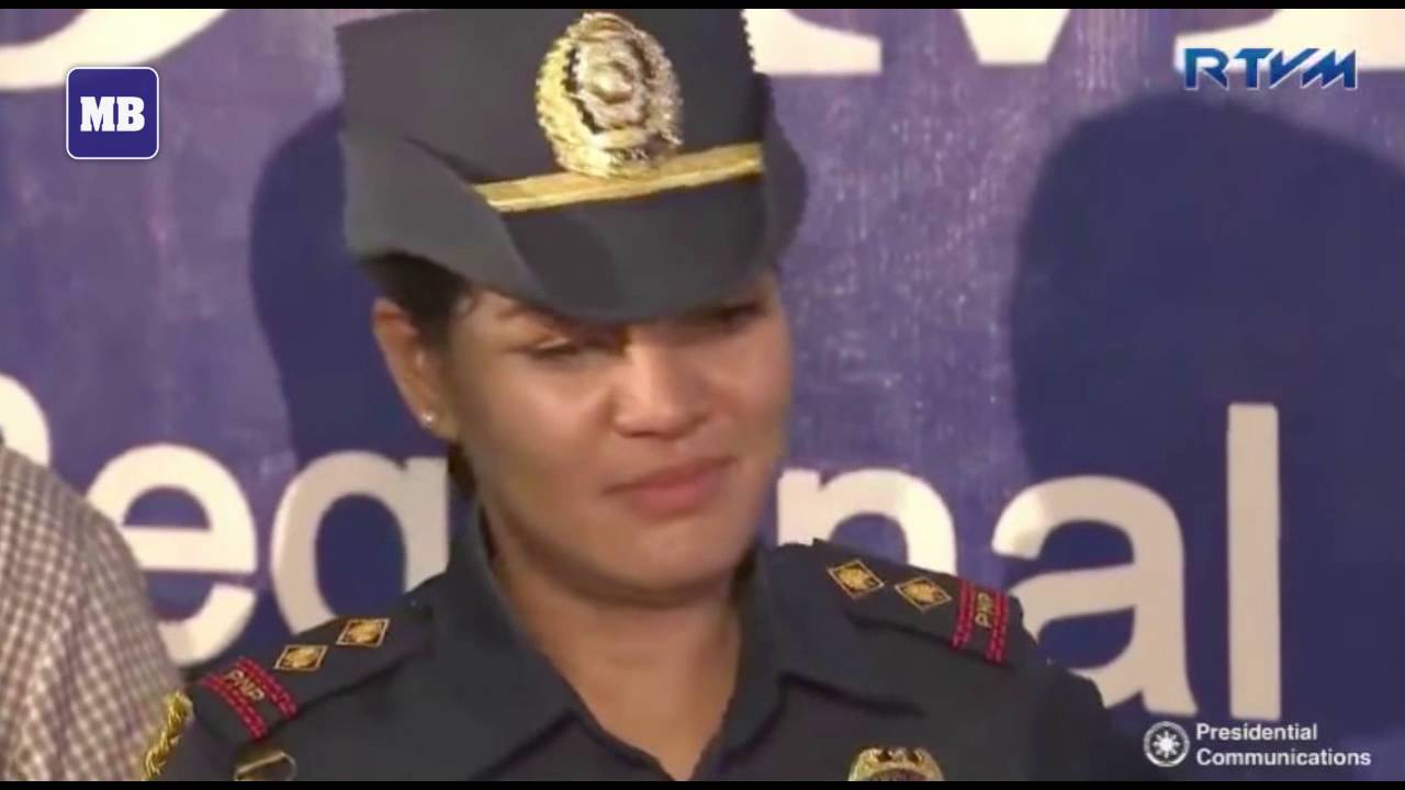 Police officer proposes marriage to President Duterte's aide after his speech